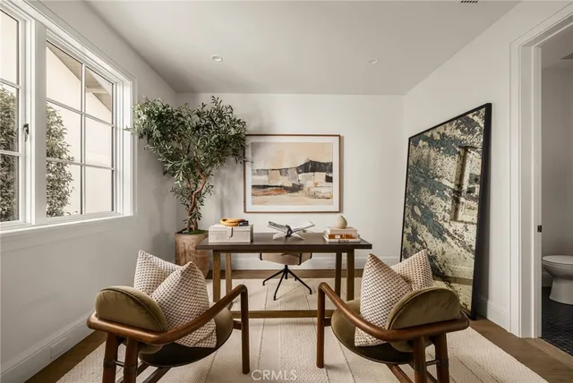 $12,995,000 | 702 St James Place, Newport Beach, CA 92663