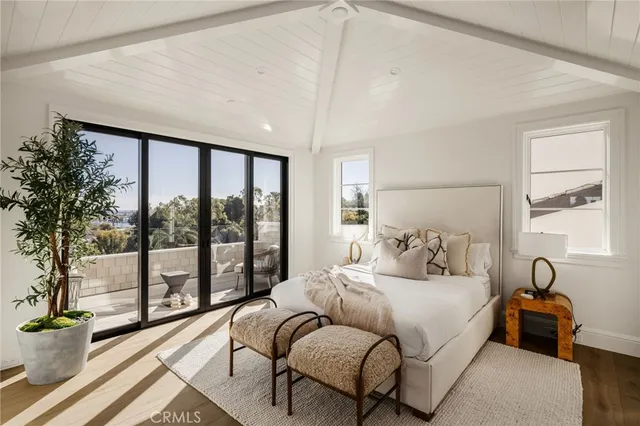 $12,995,000 | 702 St James Place, Newport Beach, CA 92663