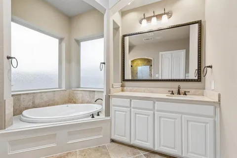$1,097,000 | 2220 Trophy Club Drive, Trophy Club, TX 76262