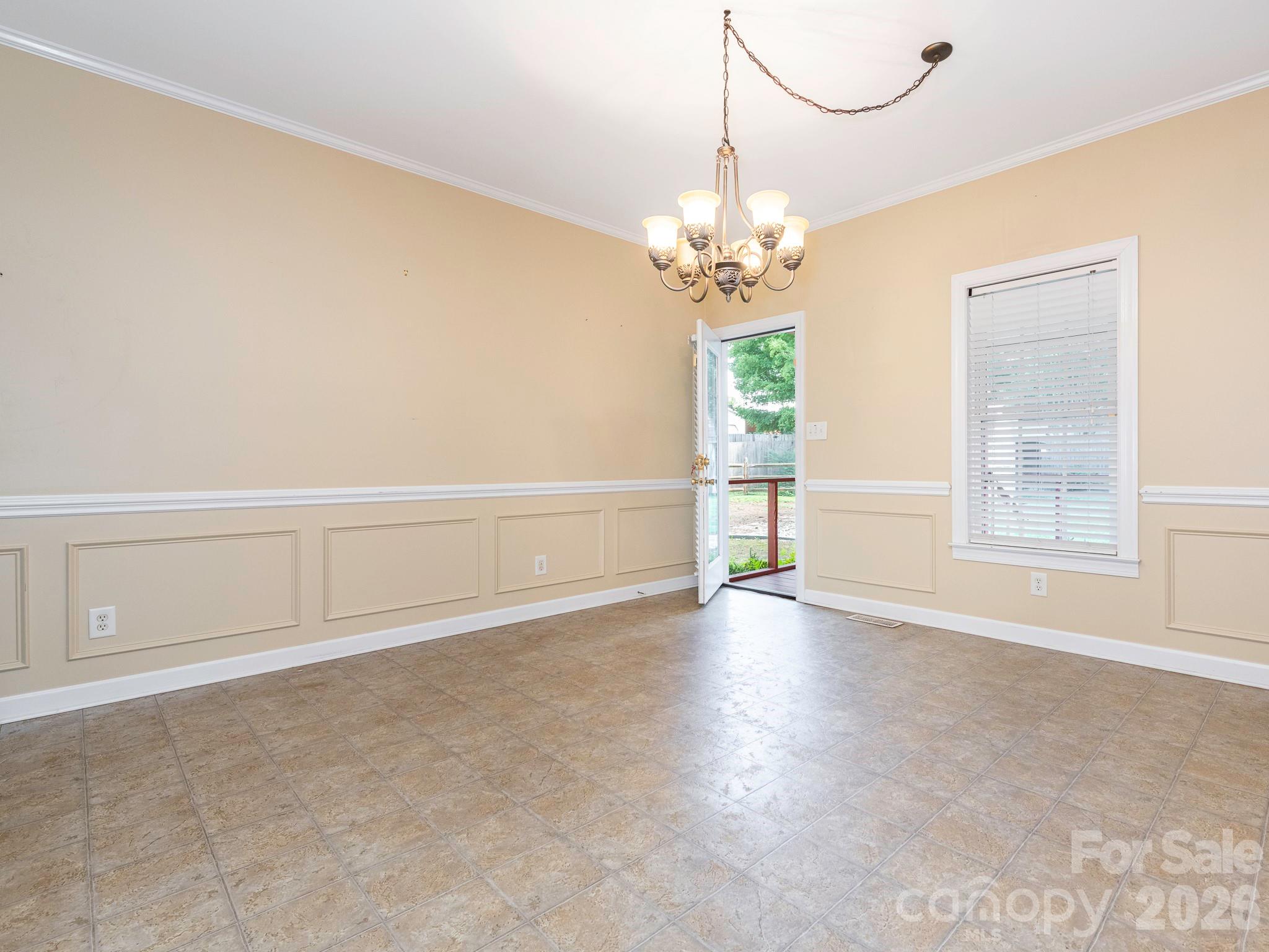 711 Spring Street Southwest Concord, NC 28025 - Photo 9 of 19 Gallery Image 9