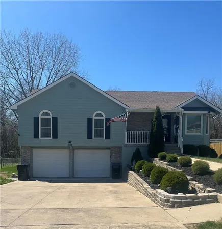 $320,000 | 707 Christopher Drive, Pleasant Hill, MO 64080