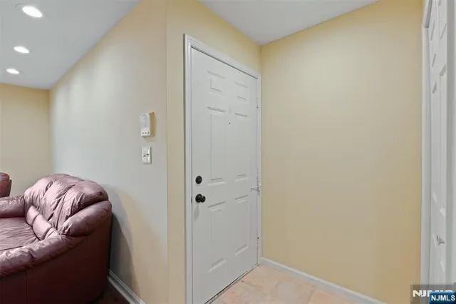 a livingroom with a couch