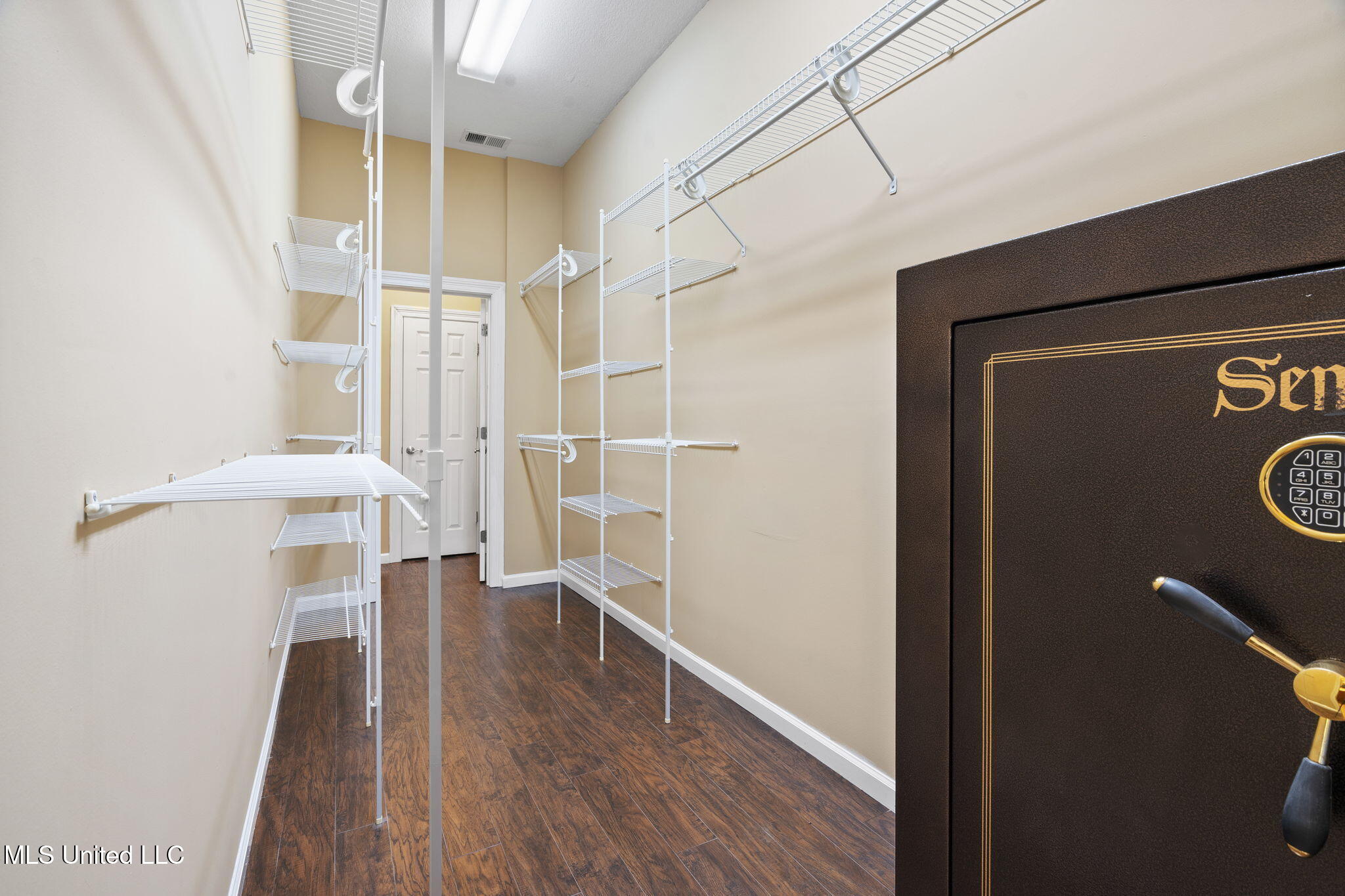 1209 Flint Lock Cove Hernando, MS 38632 - Photo 28 of 52 25-web-or-mls-1209 Flint Lock Cove-25