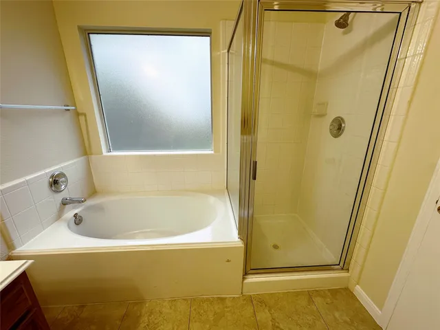 a bathroom with a tub