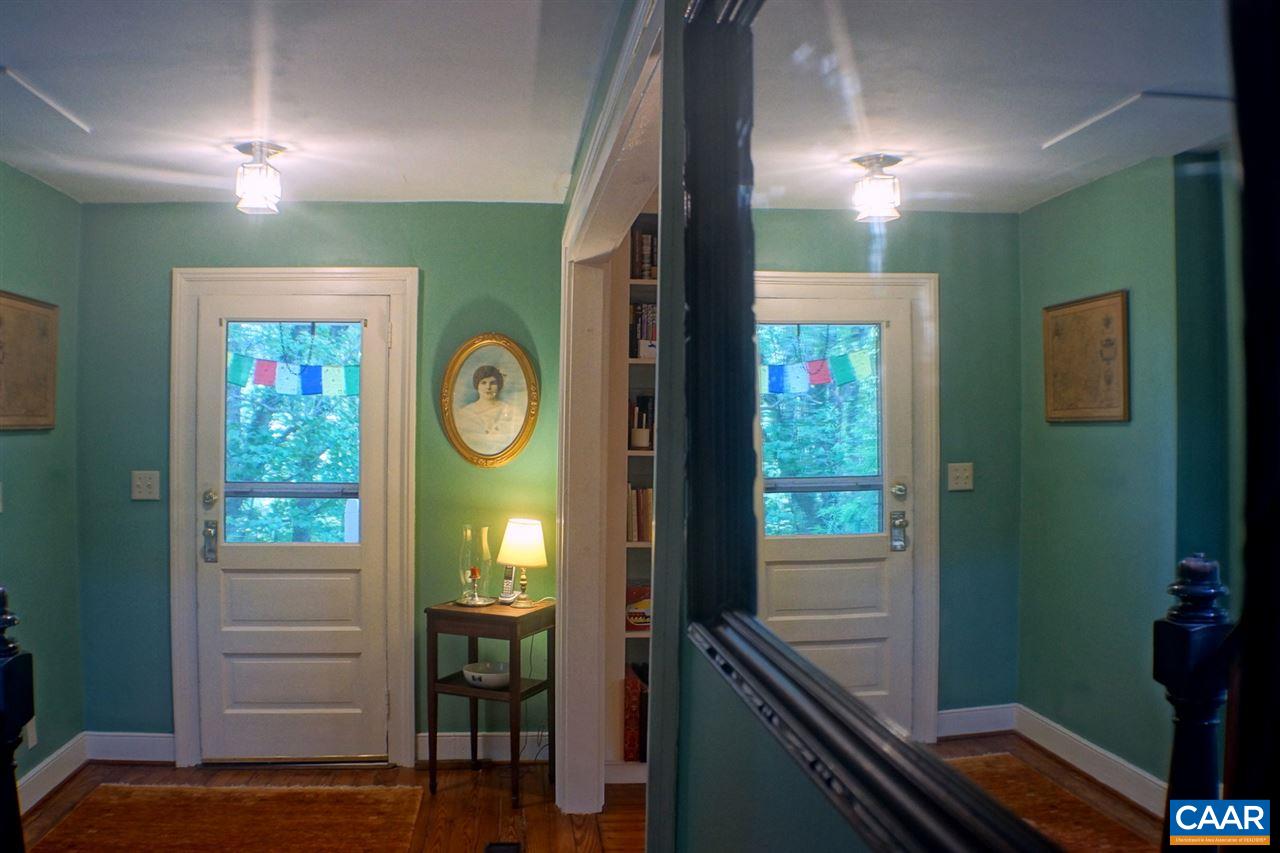 2197 Stony Point Road Charlottesville, VA 22911 - Photo 2 of 50