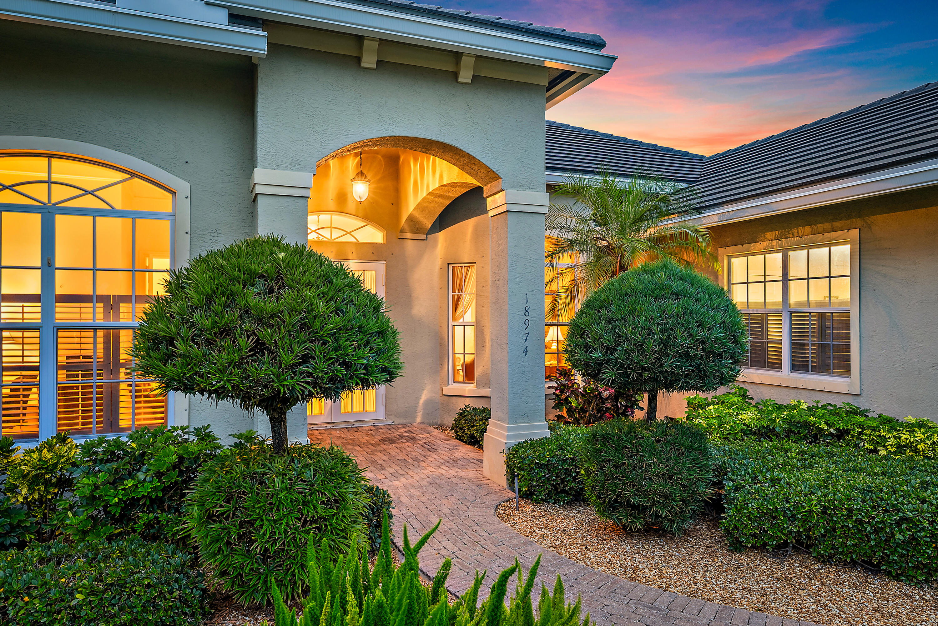 18974 Southeast Jupiter River Drive Jupiter, FL 33458 - Photo 2 of 40 18974 SE Jupiter River Dr-41