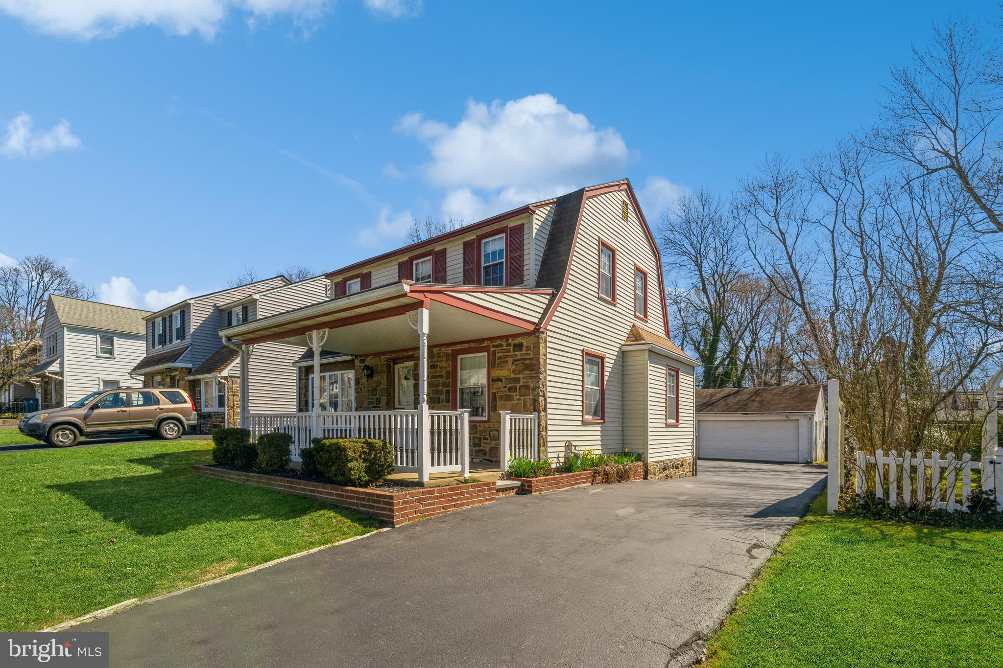 434 Hoover Road Ambler, PA 19002 - Photo 3 of 24