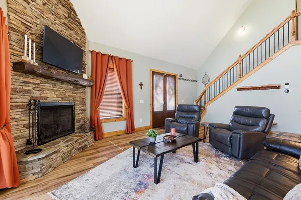 $649,900 | 784 Sneaking Creek Drive, Hayesville, NC 28904