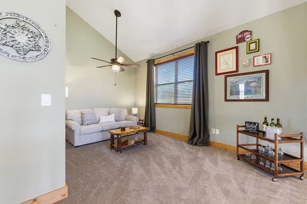 $649,900 | 784 Sneaking Creek Drive, Hayesville, NC 28904