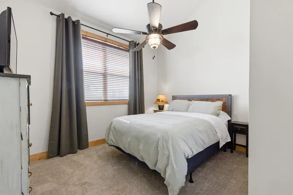 $649,900 | 784 Sneaking Creek Drive, Hayesville, NC 28904