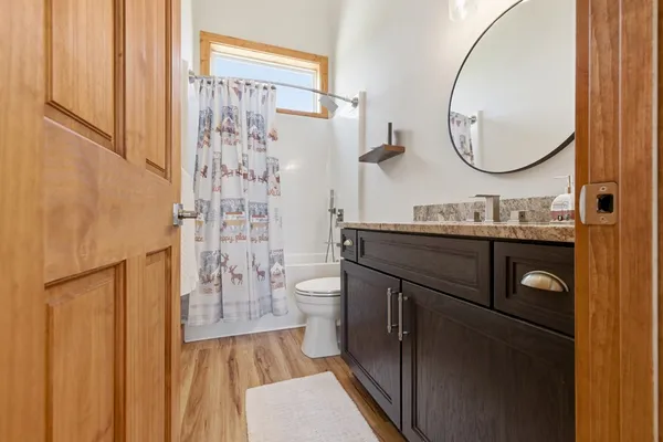 $649,900 | 784 Sneaking Creek Drive, Hayesville, NC 28904