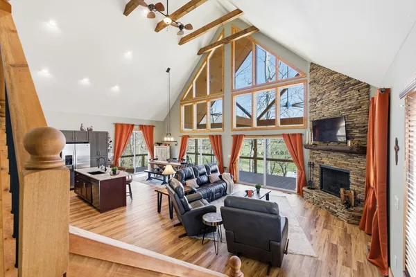 $649,900 | 784 Sneaking Creek Drive, Hayesville, NC 28904