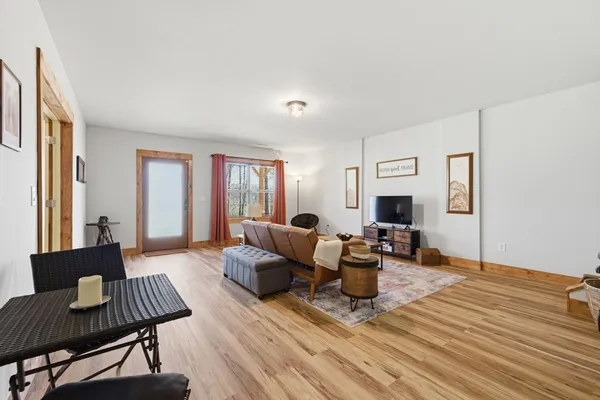 $649,900 | 784 Sneaking Creek Drive, Hayesville, NC 28904