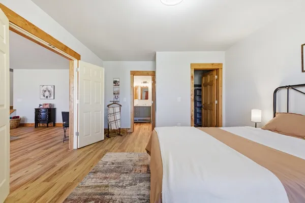 $649,900 | 784 Sneaking Creek Drive, Hayesville, NC 28904