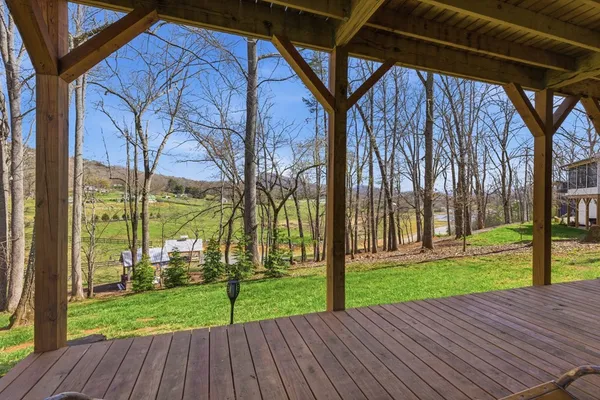 $649,900 | 784 Sneaking Creek Drive, Hayesville, NC 28904