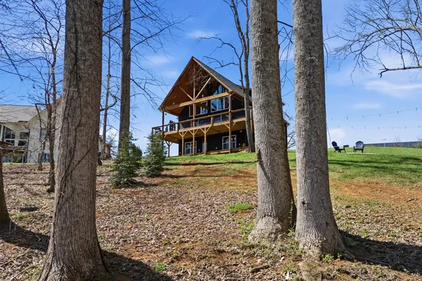 $649,900 | 784 Sneaking Creek Drive, Hayesville, NC 28904