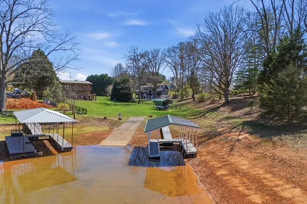 $649,900 | 784 Sneaking Creek Drive, Hayesville, NC 28904