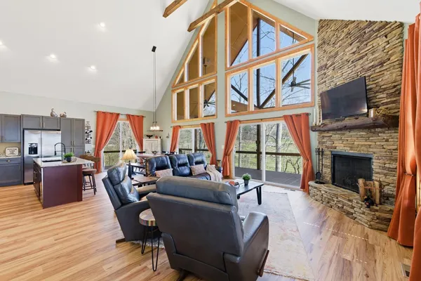 $649,900 | 784 Sneaking Creek Drive, Hayesville, NC 28904