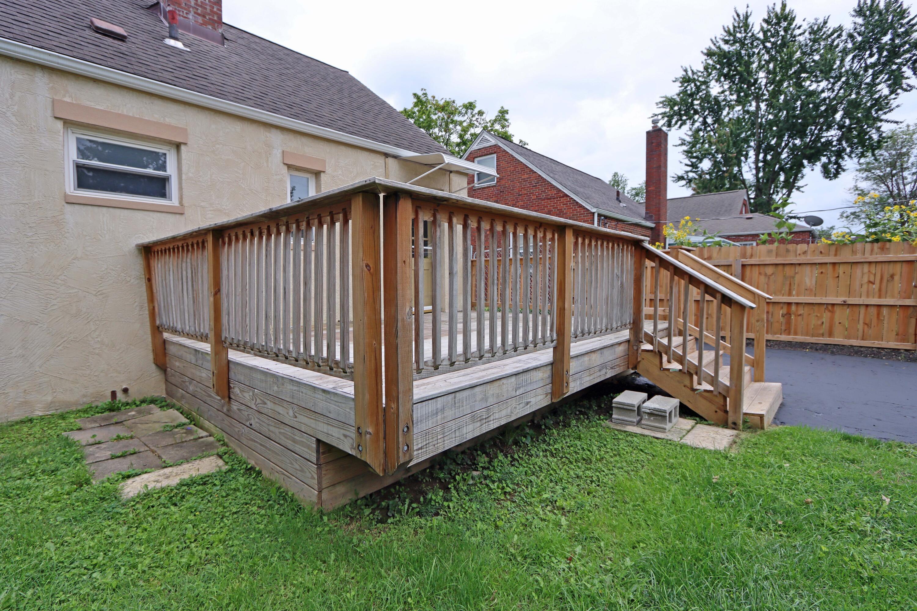 925 South Chesterfield Road Columbus, OH 43209 - Photo 45 of 48 925 S Chesterfield