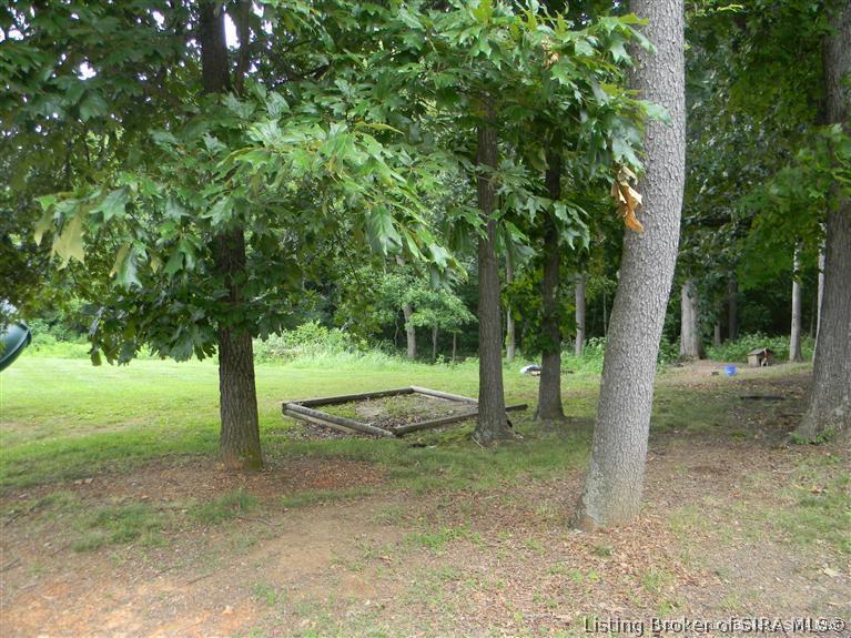 4425 Pleasure Ridge Road Southeast Corydon, IN 47112 - Photo 11 of 43