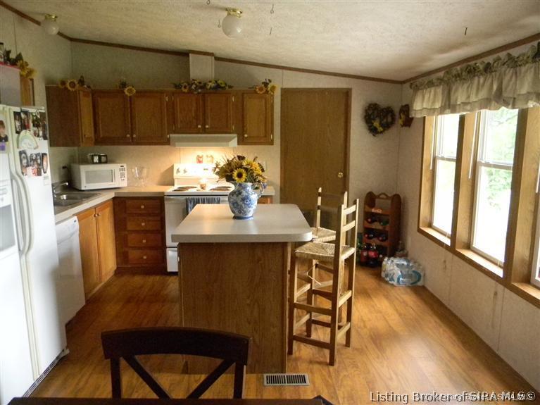 4425 Pleasure Ridge Road Southeast Corydon, IN 47112 - Photo 16 of 43