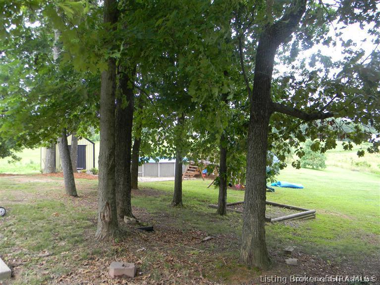 4425 Pleasure Ridge Road Southeast Corydon, IN 47112 - Photo 10 of 43