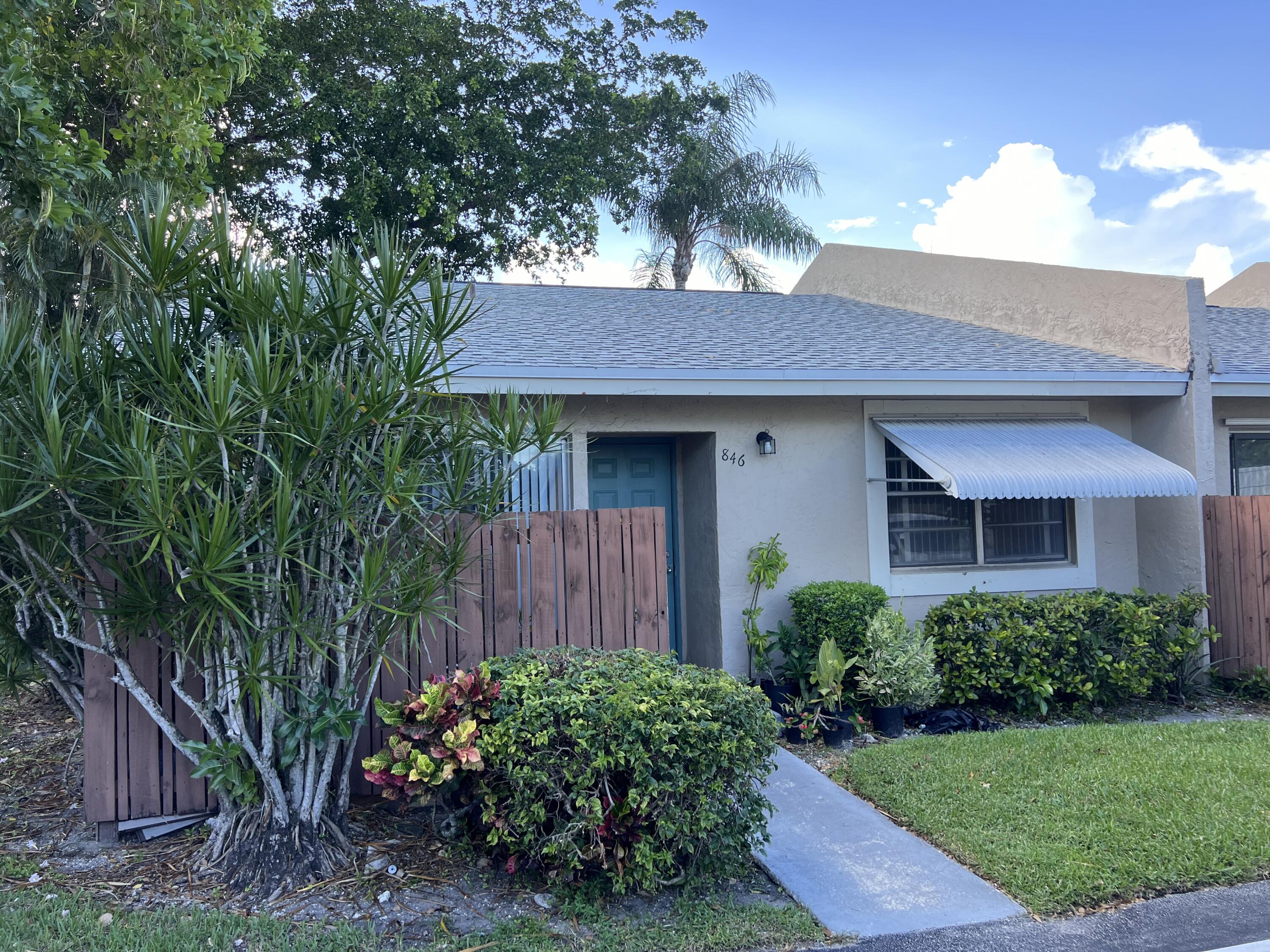 846 Banks Road, Unit 846 Pompano Beach, FL 33063 - Photo 1 of 40 IMG_5027