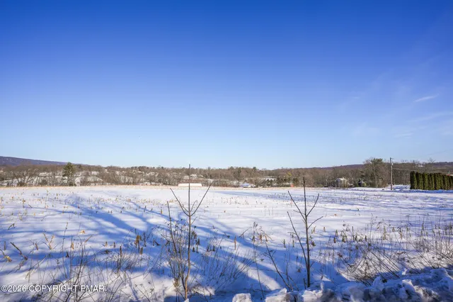 $215,000 | 8600 Delong Drive, Slatington, PA 18080