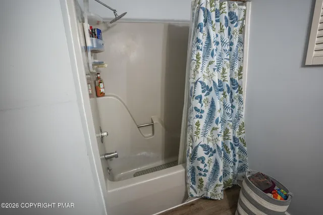 $215,000 | 8600 Delong Drive, Slatington, PA 18080