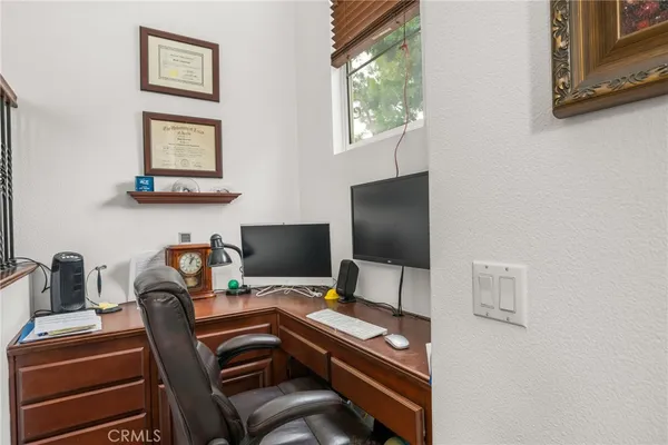 $1,750,000 | 235 Tall Oak, Irvine, CA 92603