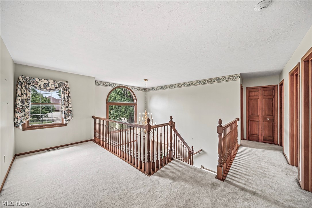 6325 Coldstream Road Cleveland, OH 44143 - Photo 10 of 20 Gallery Image 10