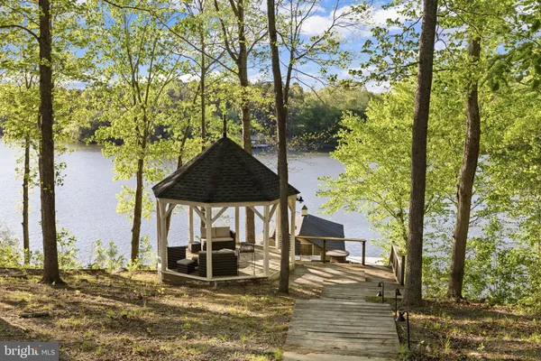 $1,989,000 | 6406 Carter Lane, Mineral, VA 23117