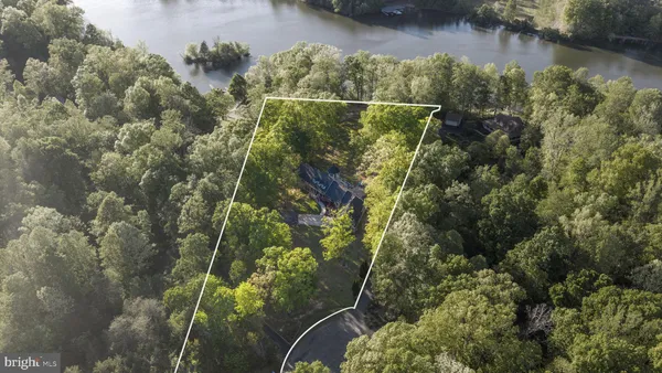 $1,989,000 | 6406 Carter Lane, Mineral, VA 23117