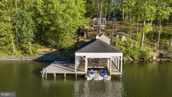 $1,989,000 | 6406 Carter Lane, Mineral, VA 23117