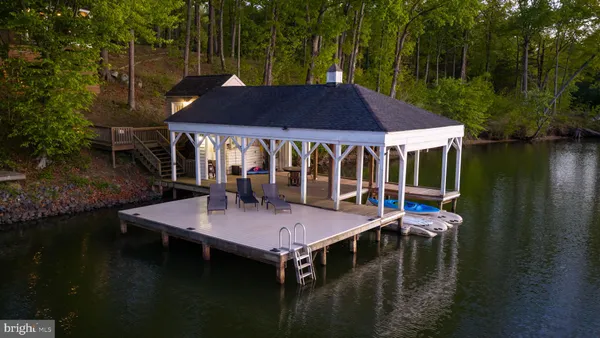 $1,989,000 | 6406 Carter Lane, Mineral, VA 23117