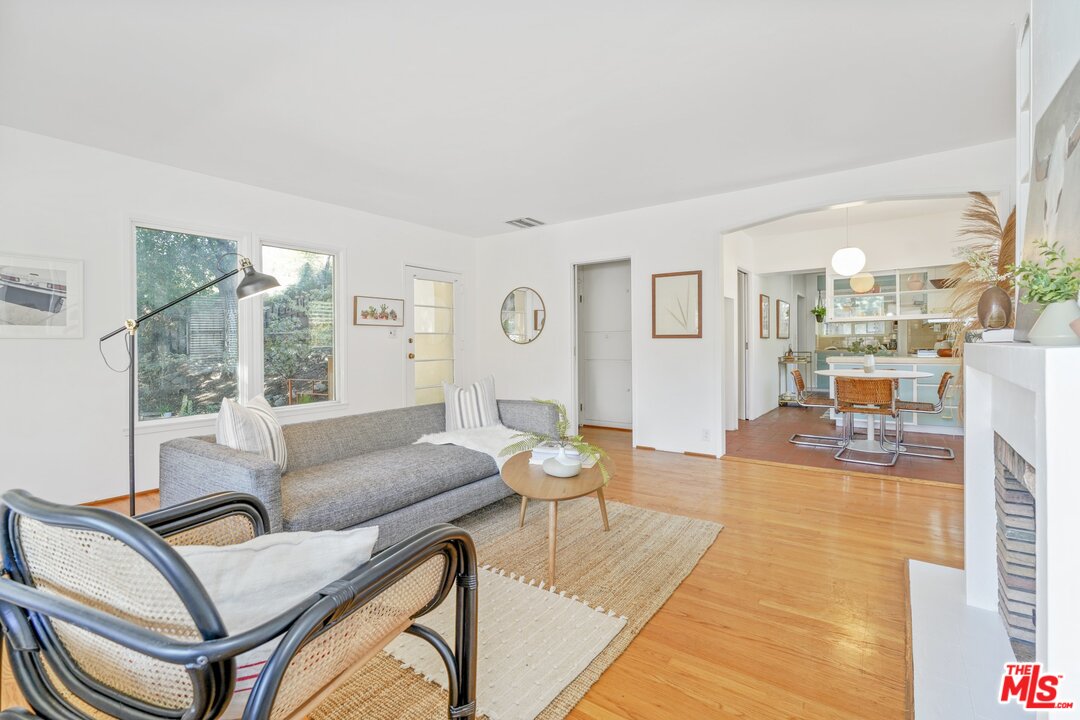 501 Sinclair Avenue Glendale, CA 91206 - Photo 8 of 20 a living room with furniture and a large window