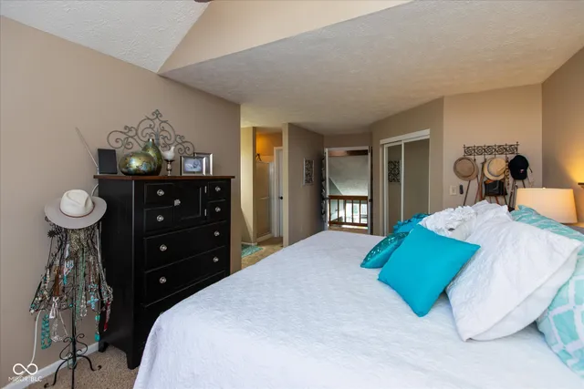 $215,000 | 9415 Wimbledon Court, Indianapolis, IN 46250