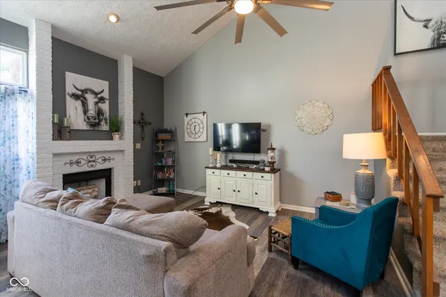 $215,000 | 9415 Wimbledon Court, Indianapolis, IN 46250