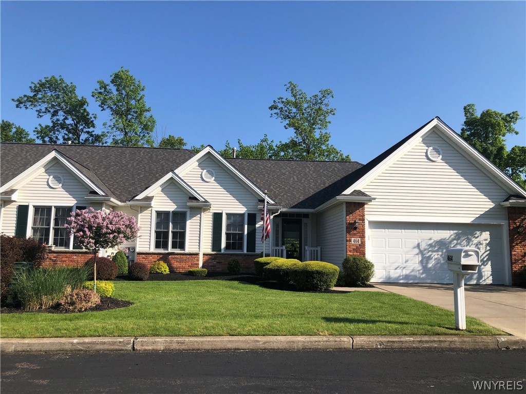 464 Whitehaven Road Grand Island, NY 14072 - Photo 1 of 1 464 WHITEHAVEN -
BRICK AND VINYL DETAIL