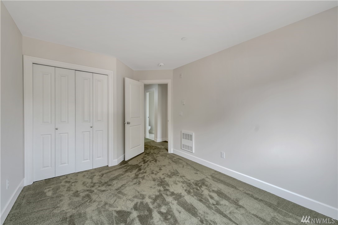 3315 Rockefeller Avenue, Unit 5 Everett, WA 98201 - Photo 16 of 23