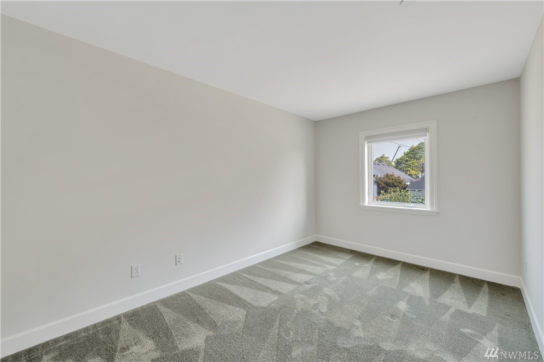 3315 Rockefeller Avenue, Unit 5 Everett, WA 98201 - Photo 17 of 23