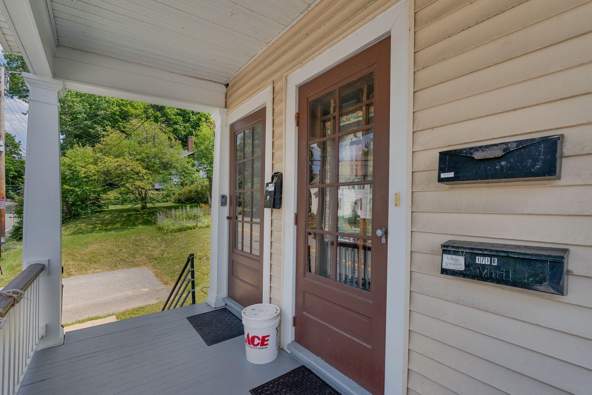 171 Walnut Street Lewiston, ME 04240 - Photo 31 of 39 171 Walnut Street