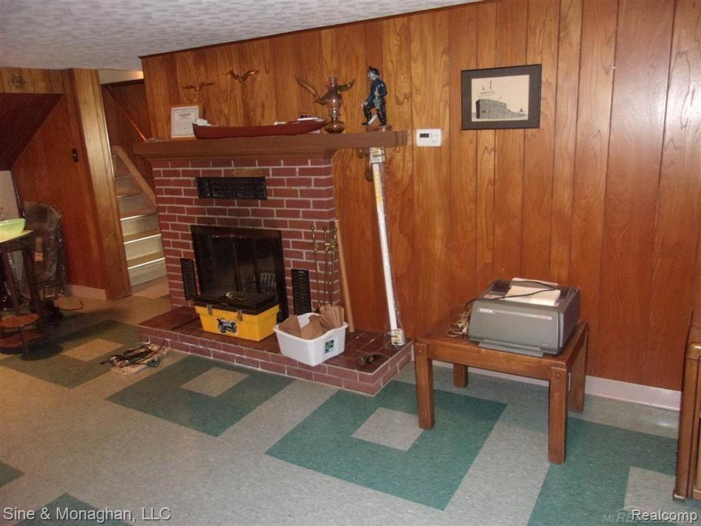8082 Marsh Road Algonac, MI 48001 - Photo 38 of 52 39.JPG
