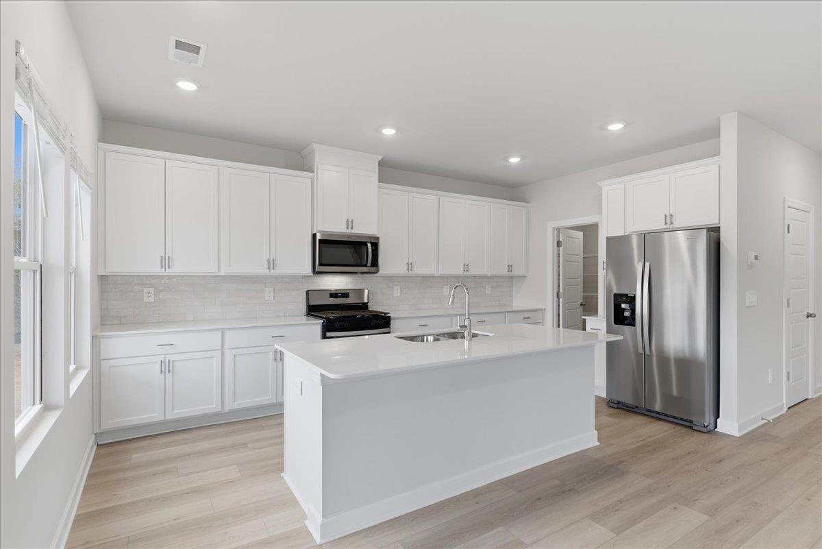 100 Blooming Meadow Road Piedmont, SC 29673 - Photo 7 of 32 Gallery Image 7