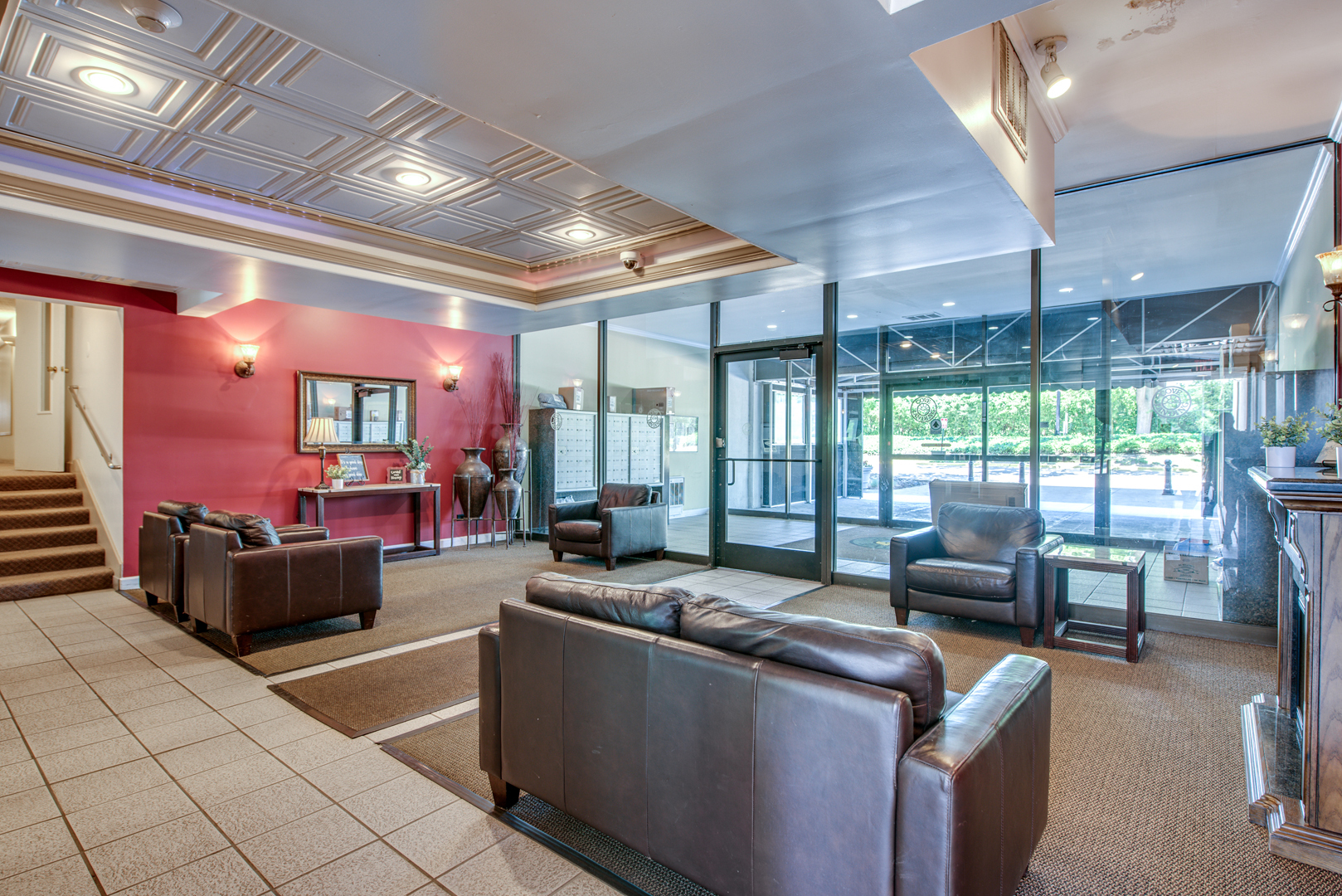 2015 South Finley Road, Unit 612 Lombard, IL 60148 - Photo 5 of 26