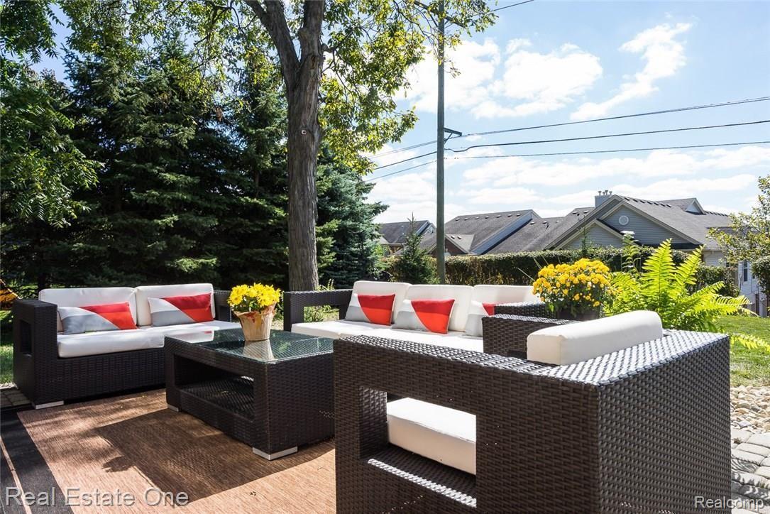 1764 Chase Drive Rochester, MI 48307 - Photo 27 of 28 1764 Chase, Rochester MI, Koteles, 09-30-17-1214.jpg