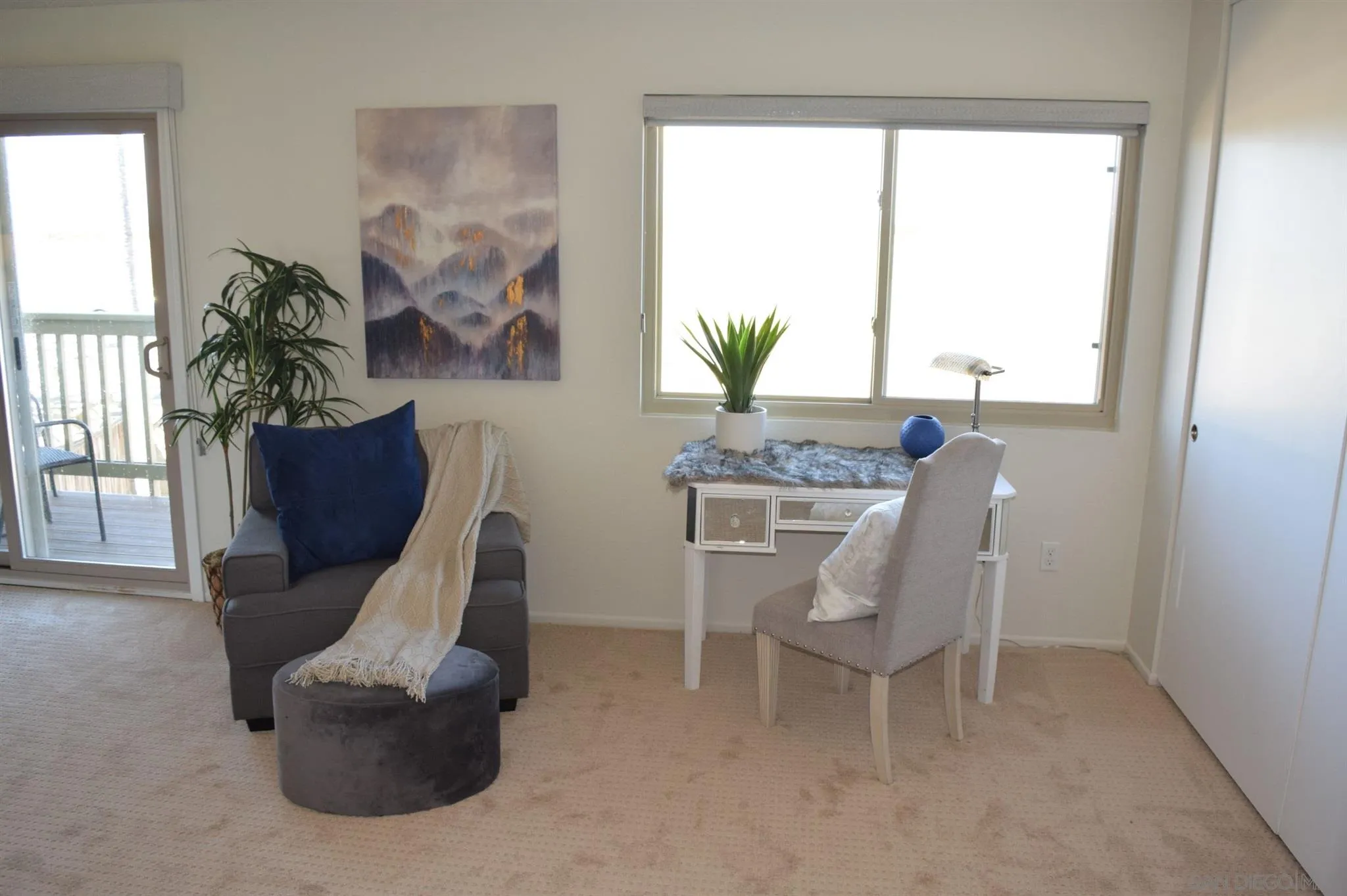 70 Trinidad Bend Coronado, CA 92118 - Photo 20 of 44 a dining room with furniture and window