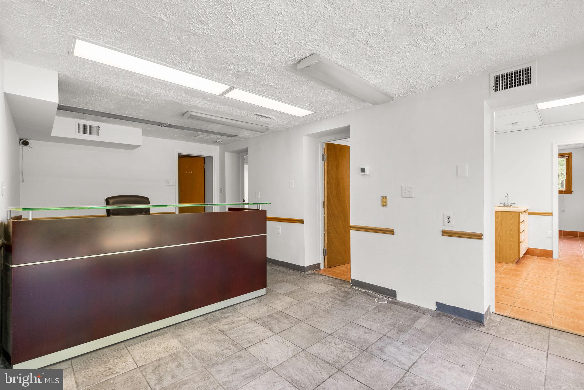 2816 Linden Lane Silver Spring, MD 20910 - Photo 38 of 62 a view of a living room and bathroom