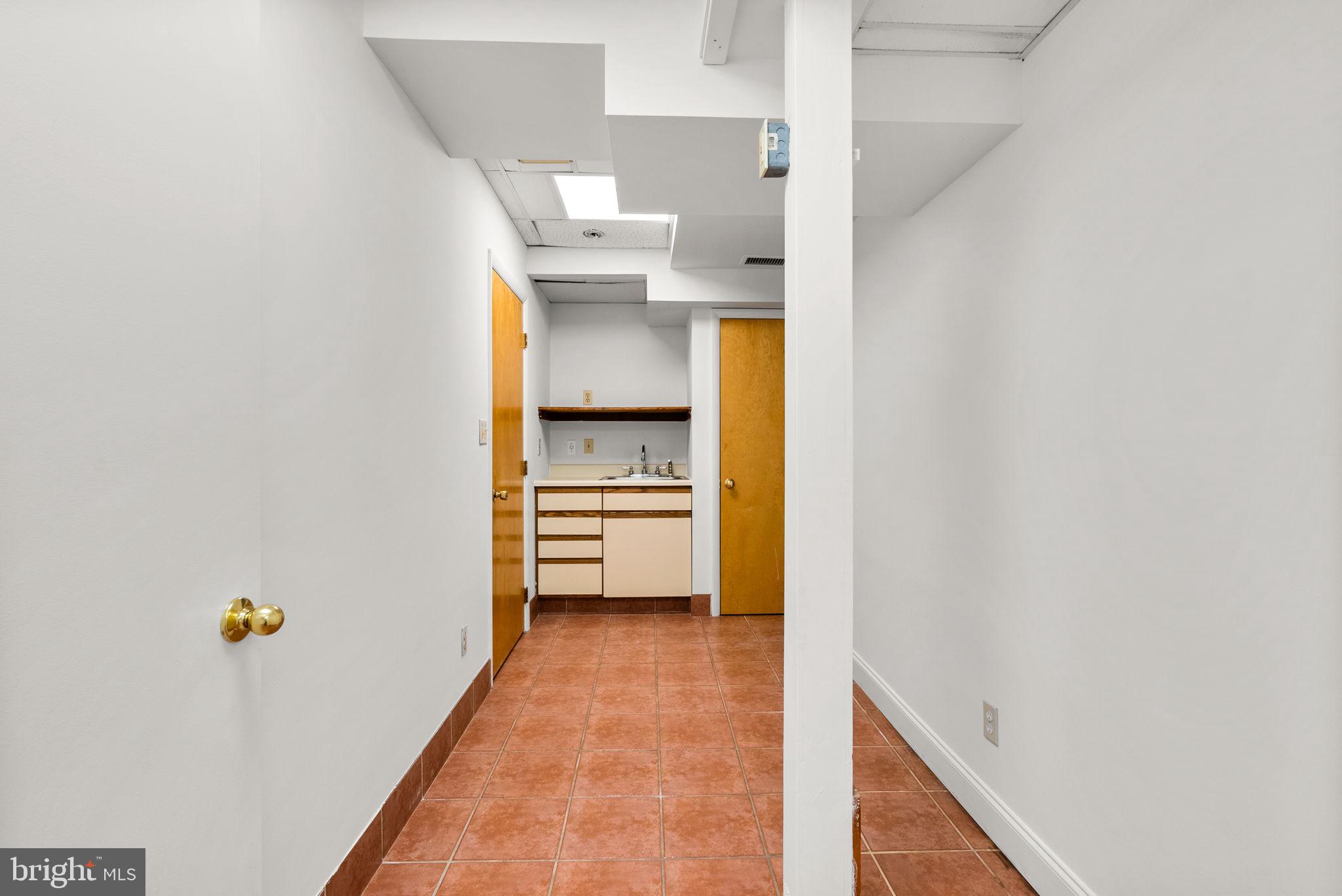 2816 Linden Lane Silver Spring, MD 20910 - Photo 45 of 62