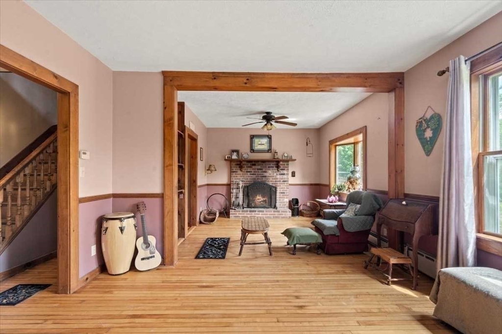 113 Harrington Road Charlton, MA 01507 - Photo 14 of 41